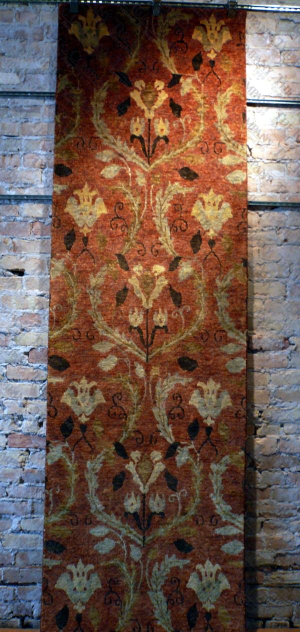 Shire Rust (2'6"x10')