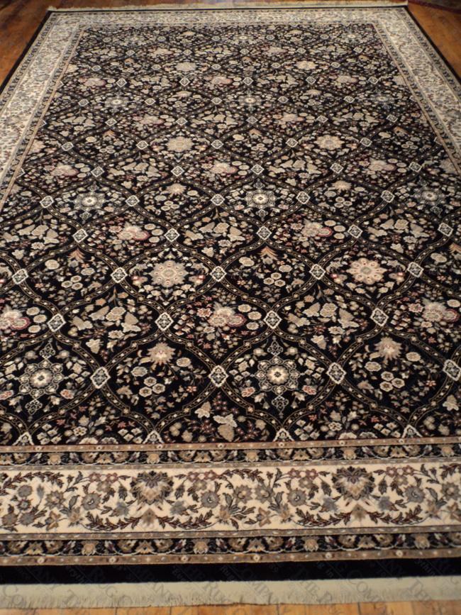 Royalty Black Panel (8'x11')